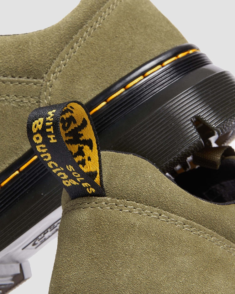 Reeder Suede